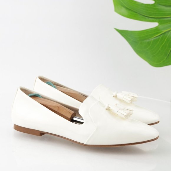 Elegant White Tassel Loafers for Women - Picture 1 of 12
